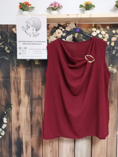 Top "Naïs" + broche bordeaux