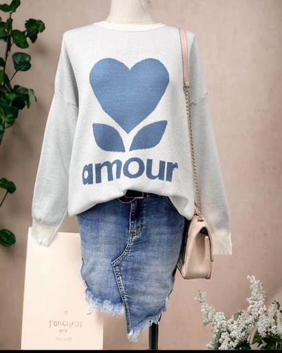 pull "Amour" court